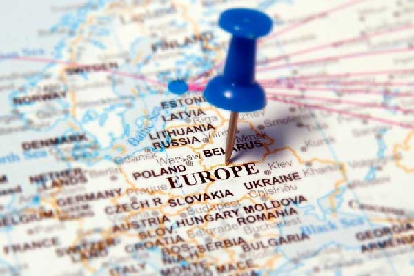 一脉阳光午前涨近4% 获若干董事增持总计9.65万股公司H股